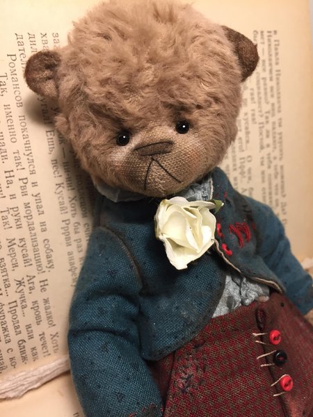 Wilson by Elena Mazur Bear Pile