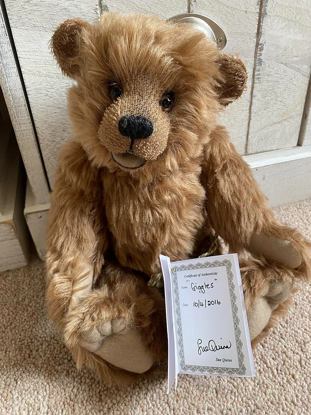 Giggles by Sue Quinn - Bear Pile