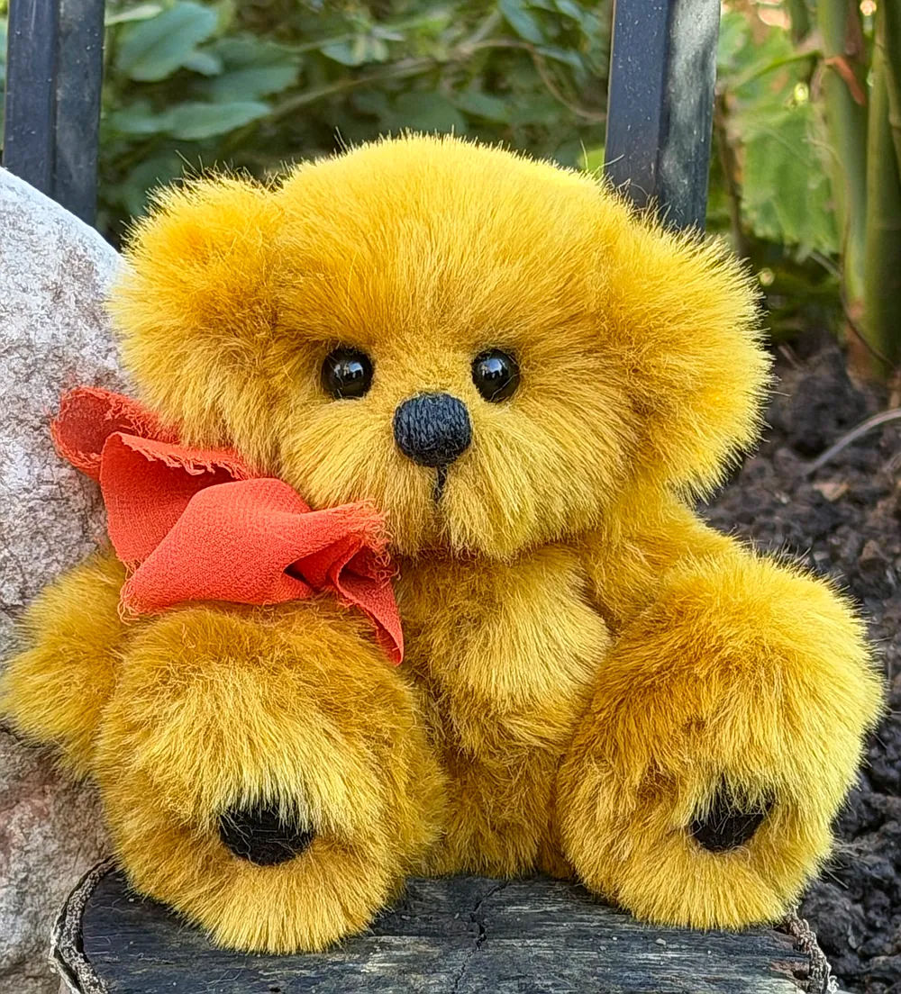 Threaded Bear Design Vinnie by Kay Holroyd - Bear Pile