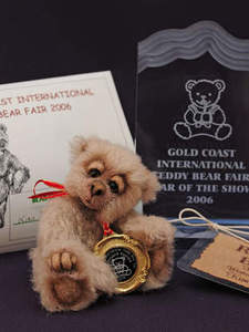 Russell Bears - Artist Bears and Handmade Bears