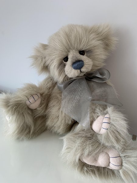 Ourse en peluche de collection Charlie Year Bear 2021