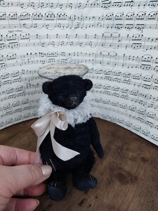 Rose by Susanne Tauber - Bear Pile