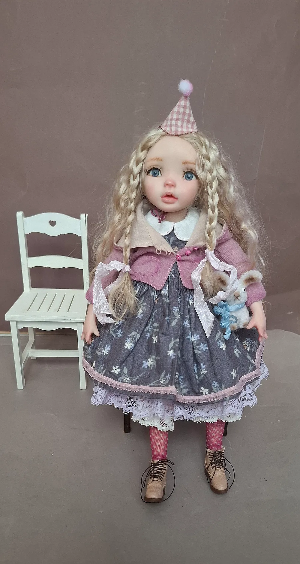 Collectible Boudoir doll Alice by Tatiana Mironova - Bear Pile