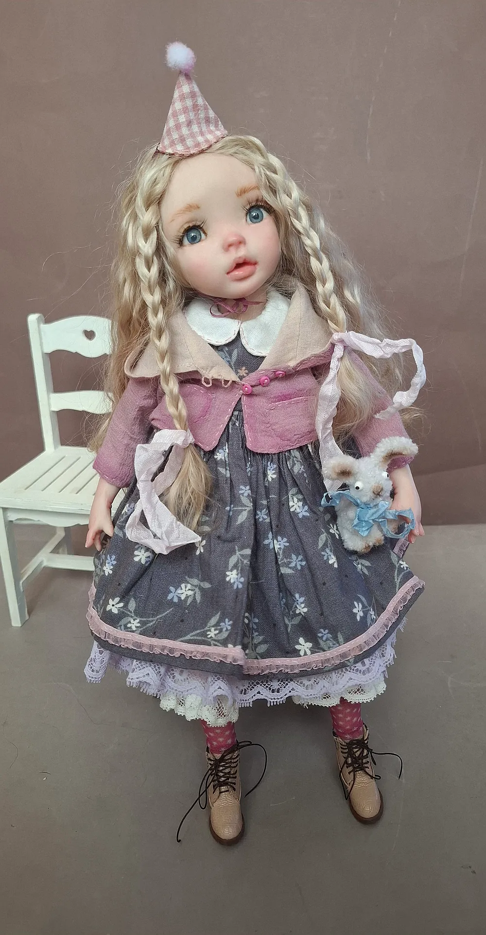 Collectible Boudoir doll Alice by Tatiana Mironova - Bear Pile