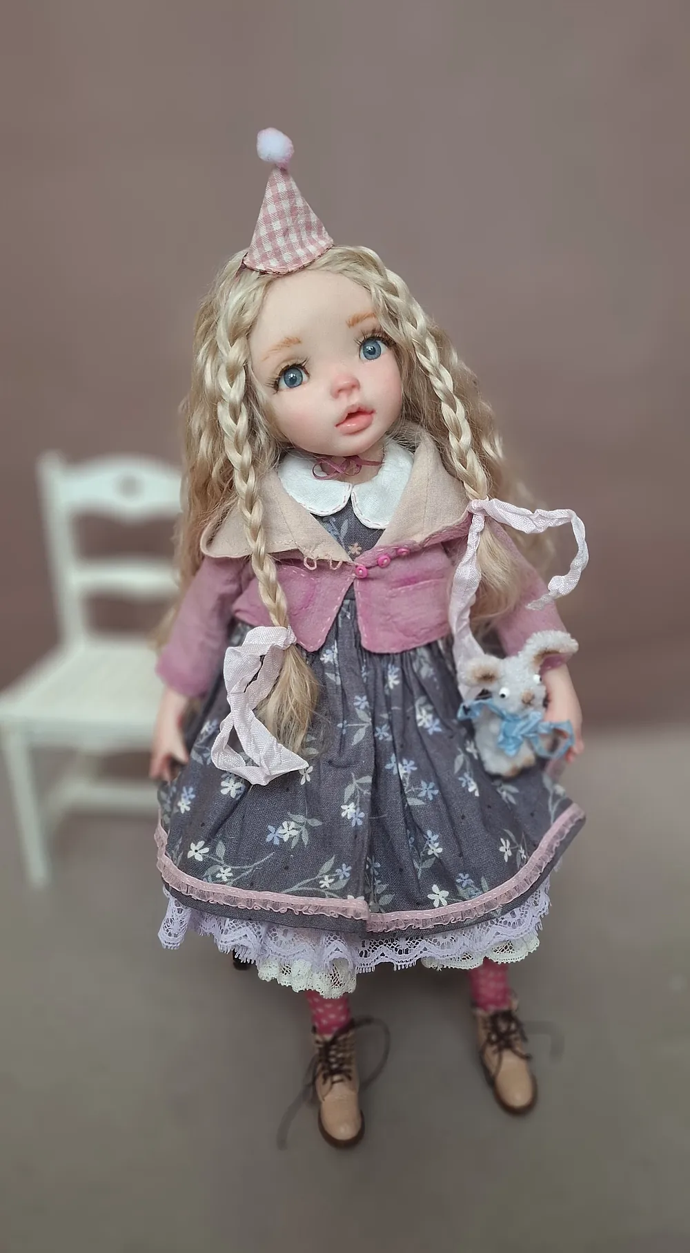 Collectible Boudoir doll Alice by Tatiana Mironova - Bear Pile