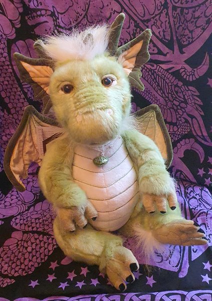 シグナルズ チャーリーベアーズ ドラゴン ぬいぐるみ Amazon.com