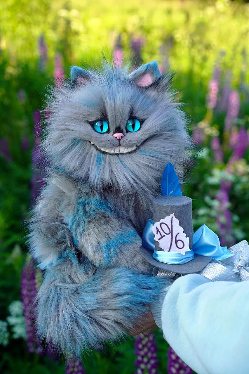Cheshire Cat in a hat by Asel Rin - Bear Pile