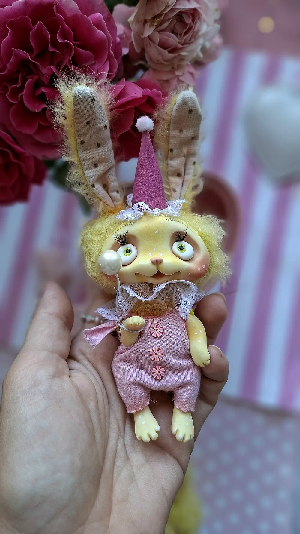 Bunny Omer,hare by Julia Kurakina - Bear Pile