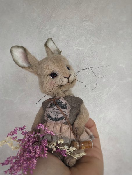 ☆*o様 LOU DE BETOLY baby rabbit beaded ba Little cute Evelyn Rabbit by Lena Beloborodova - Bear Pile