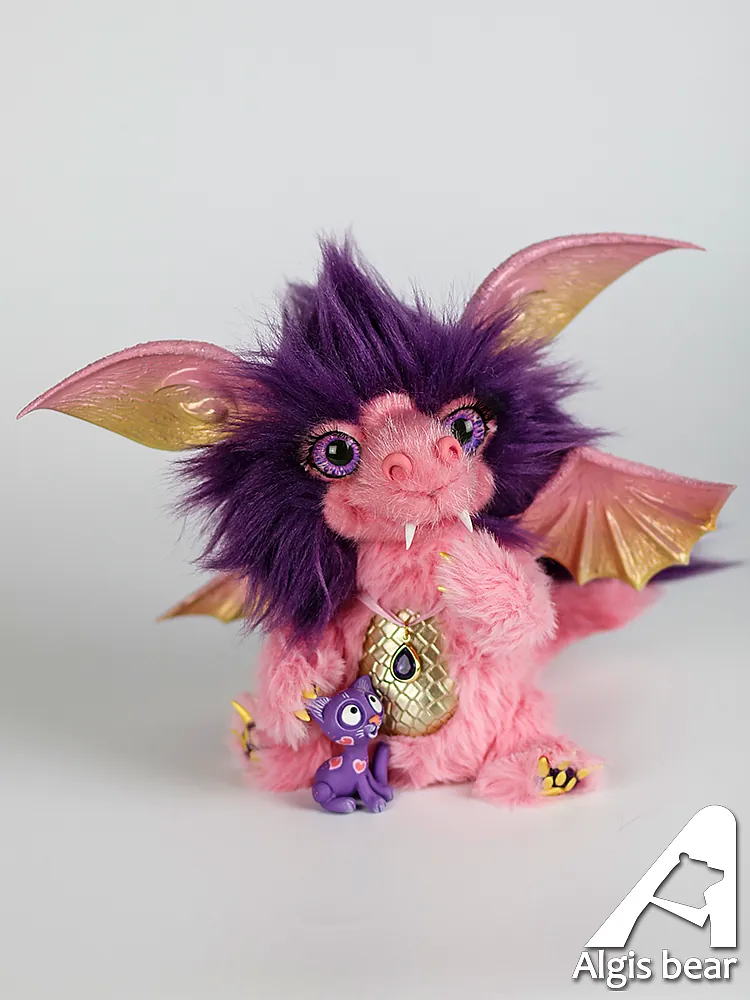G-dragon 宝石柄 ジュエリー柄 kpop astrid andersen Mini Dragon Adalynn and Kitty by Algirdas Mazgelis - Bear Pile