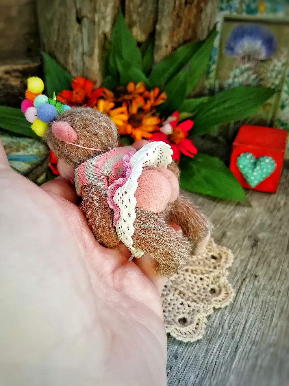 Monkey Pop by Olga Maslova - Bear Pile