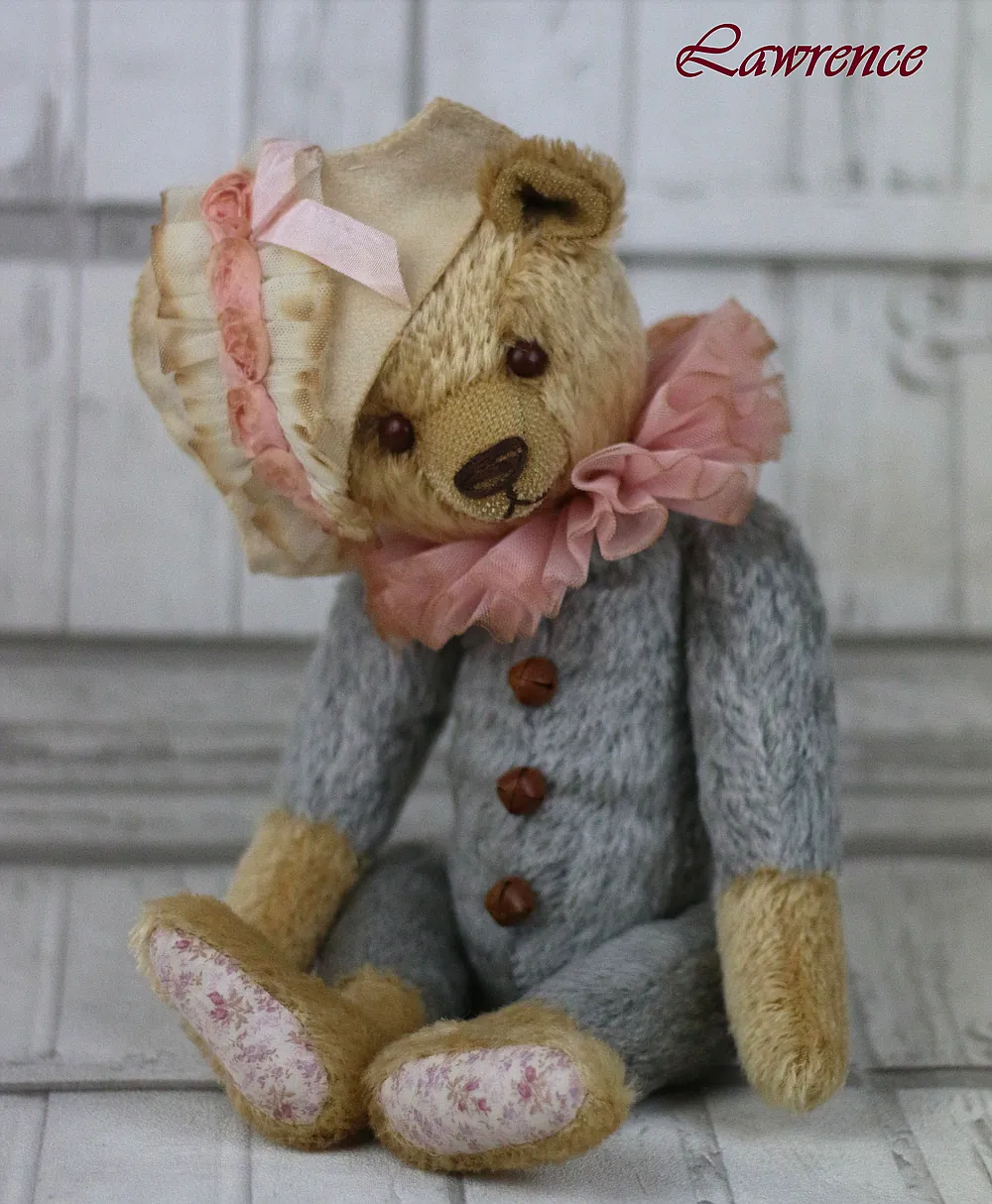 Lawrence by Sandra Kunz - Bear Pile